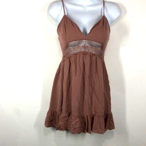 Garage brown baby doll tank with crochet cutout size small